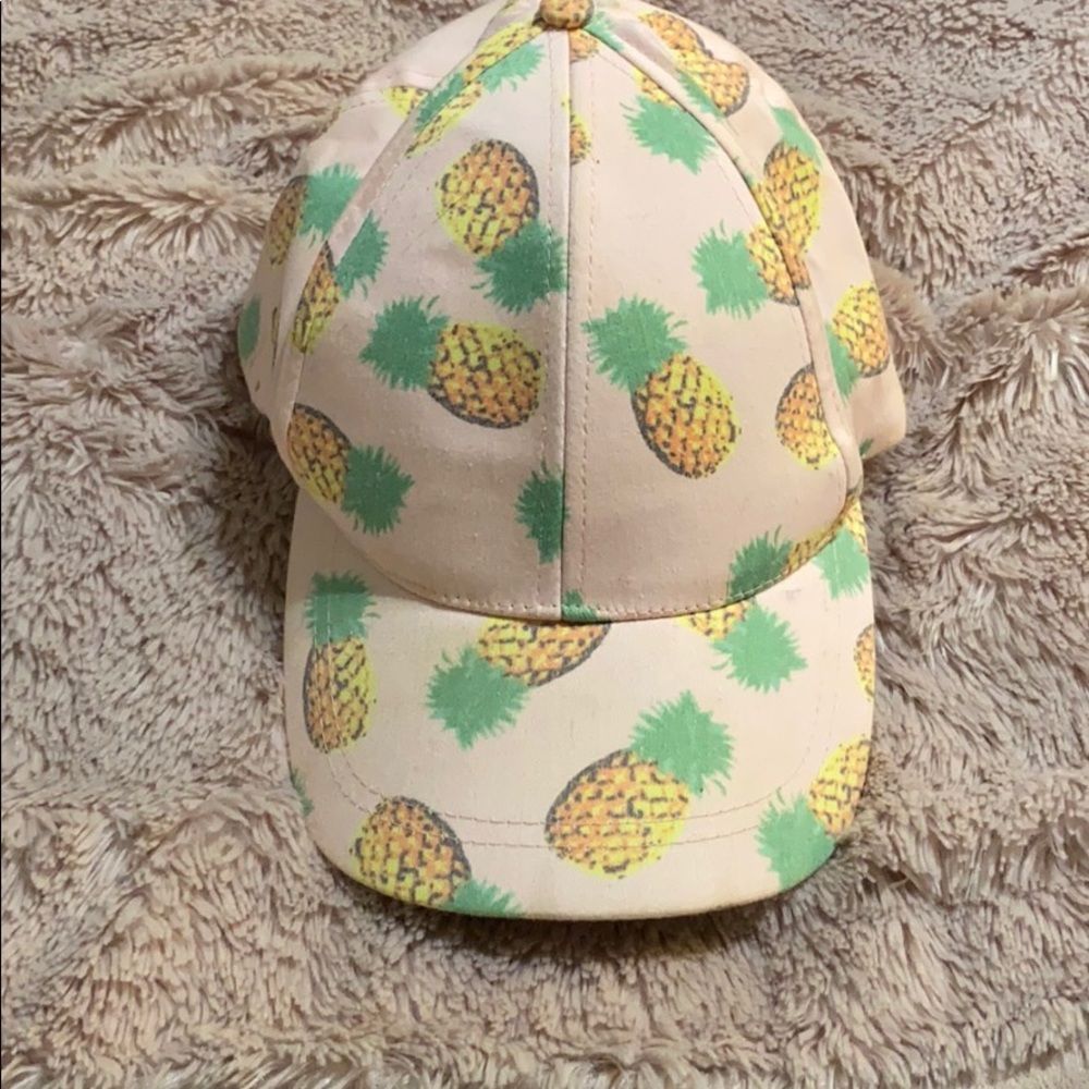 Pineapple cap